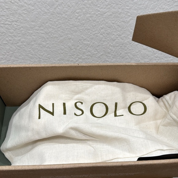 Nisolo Fina Black Leather Pointed Toe Flat Size 11 - Picture 11 of 11